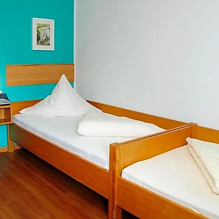 Loewenhof Hotel 2*