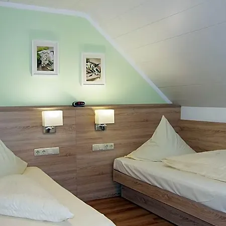 Loewenhof 2*