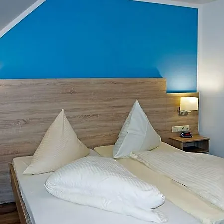 Loewenhof Hotel 2*